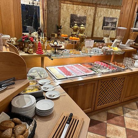 Hotel Alt Montjoie Extérieur photo