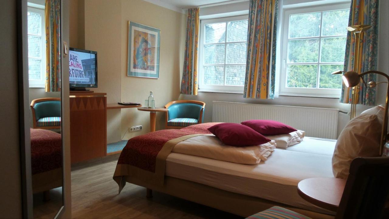 Hotel Alt Montjoie Extérieur photo